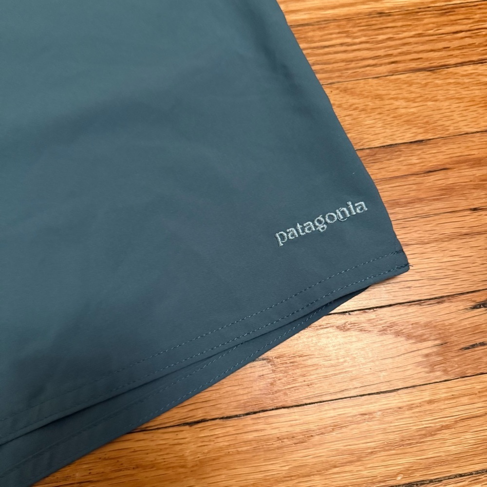 Patagonia Boys Wavefarer Board Shorts - Picture 3 of 5